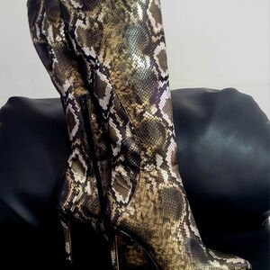 Aldo Sopkialaan Brown and Black Heeled Boots with Snakeskin Pattern